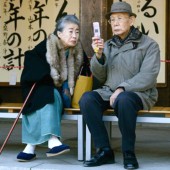 Người già Nhật Bản suy giảm sức khỏe vì ít hoạt động xã hội